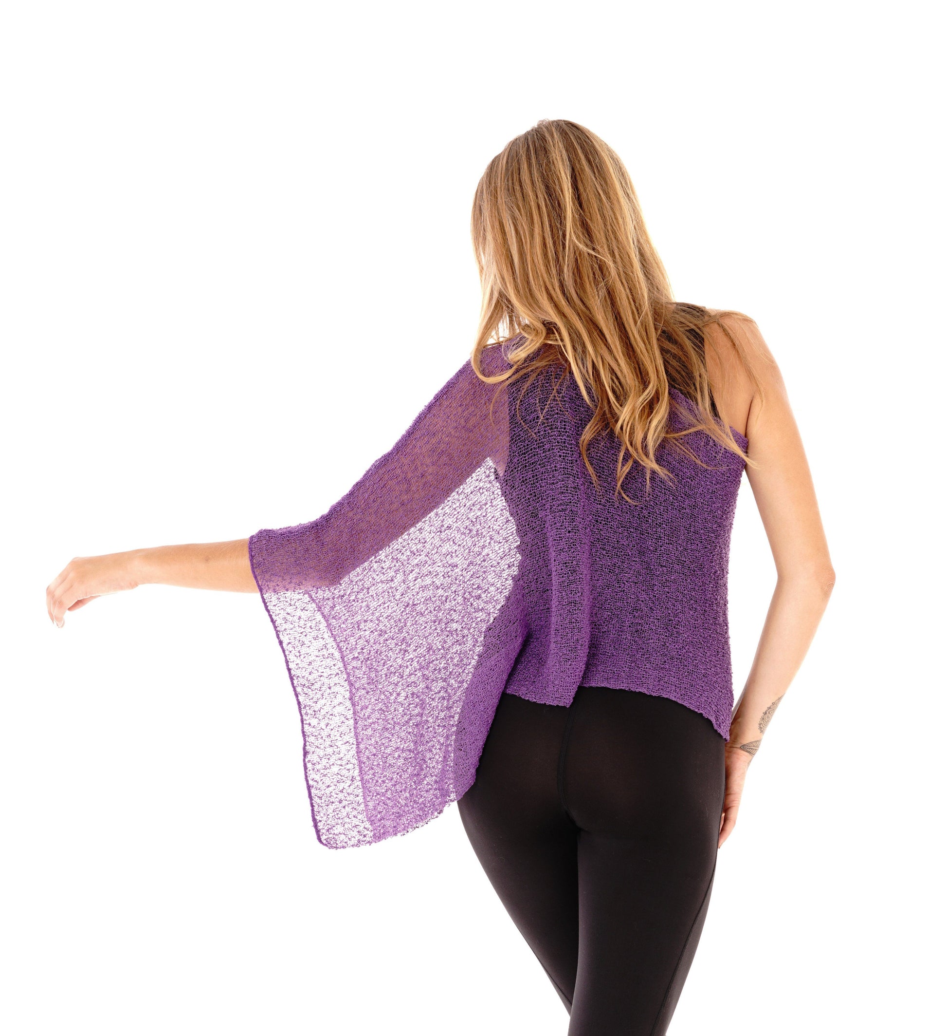 The Perfect Poncho for your Wardrobe - Love-Shu-Shi
