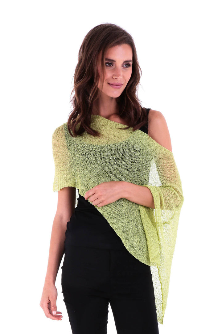 The Perfect Poncho for your Wardrobe - LOVE SHU SHI